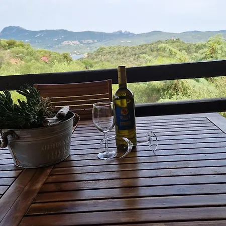 Дом отдыха Domo A Palattu Casa Vista Mare A Porto Rotondo *